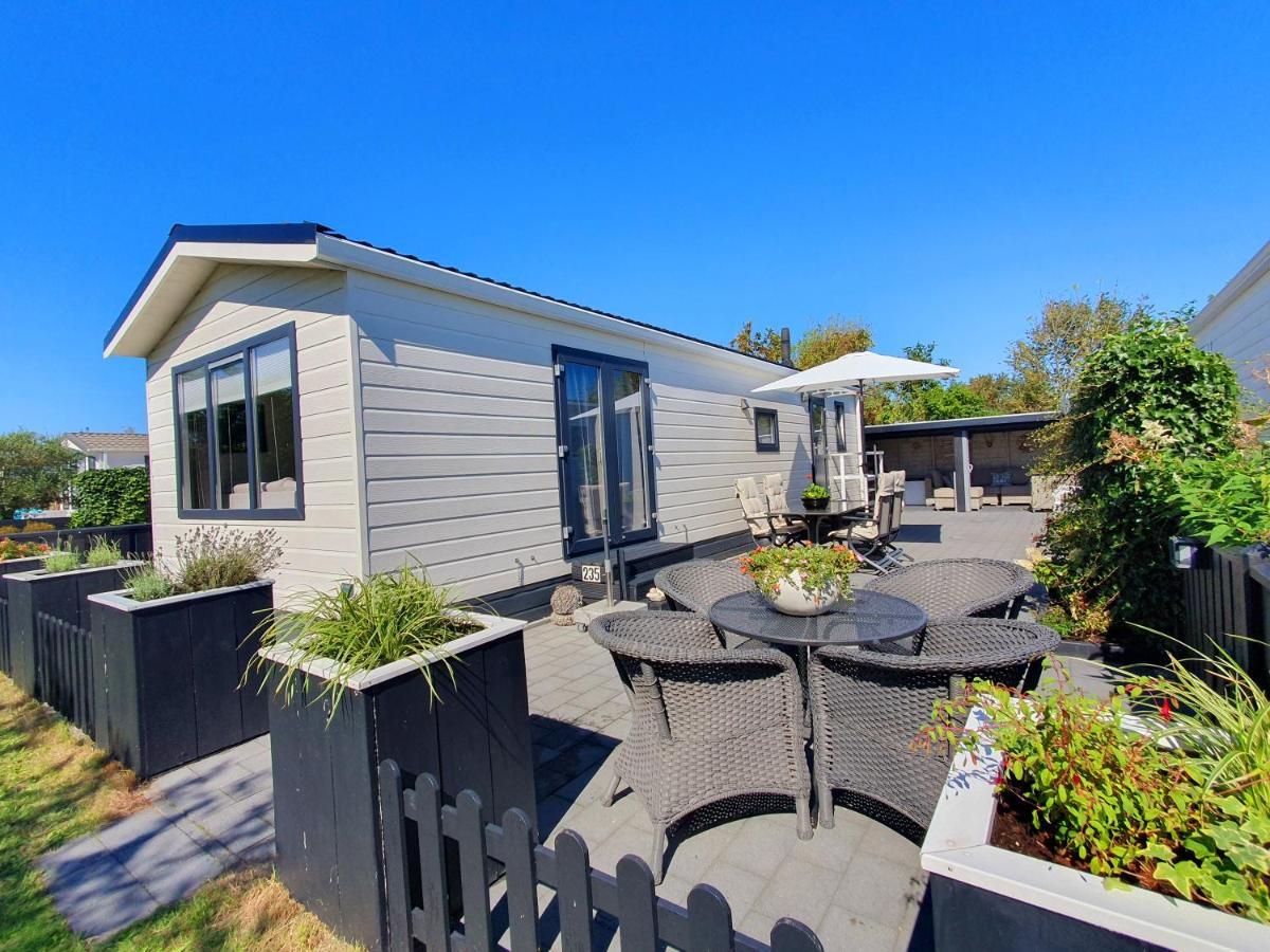 Chalet Sandy Feet Retreat